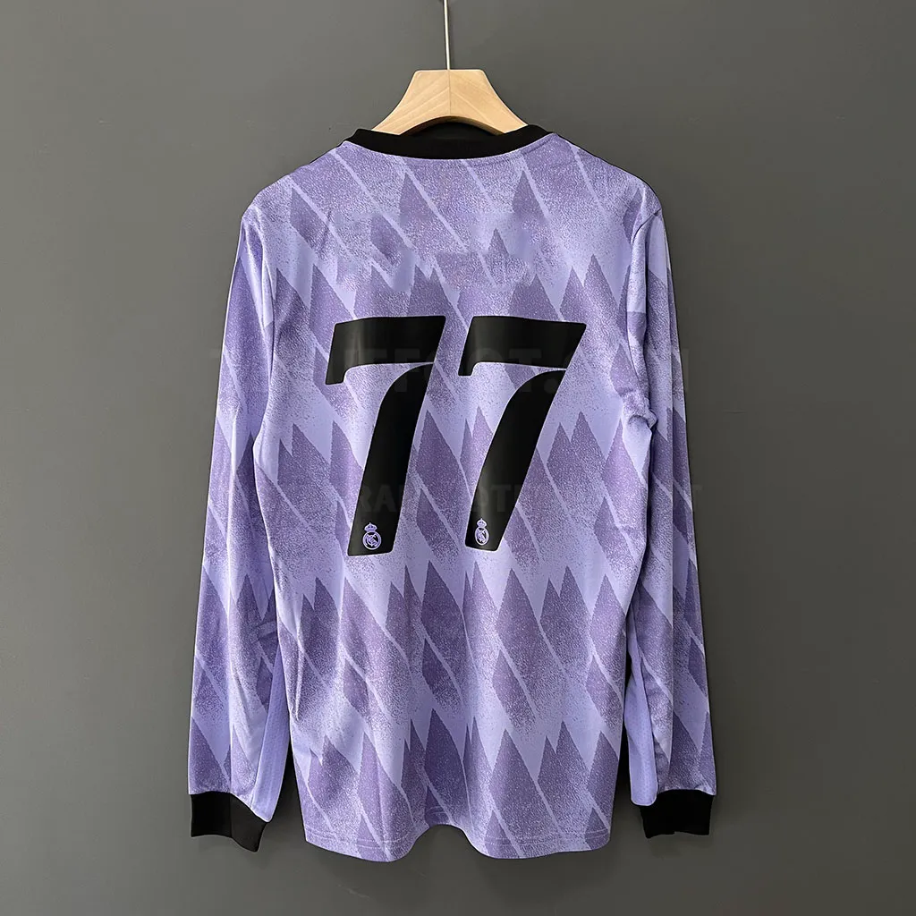 Real Madrid Away LS (7)