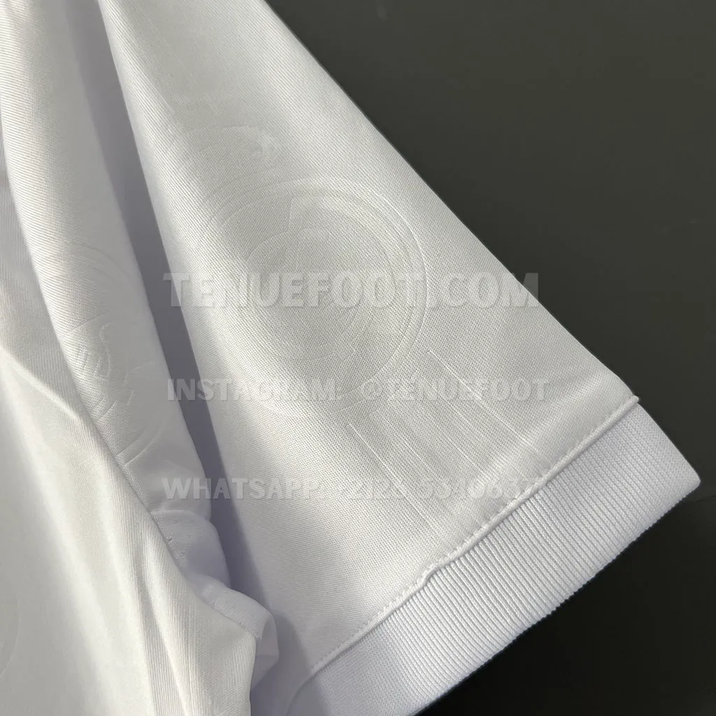 Real Madrid Home (4)