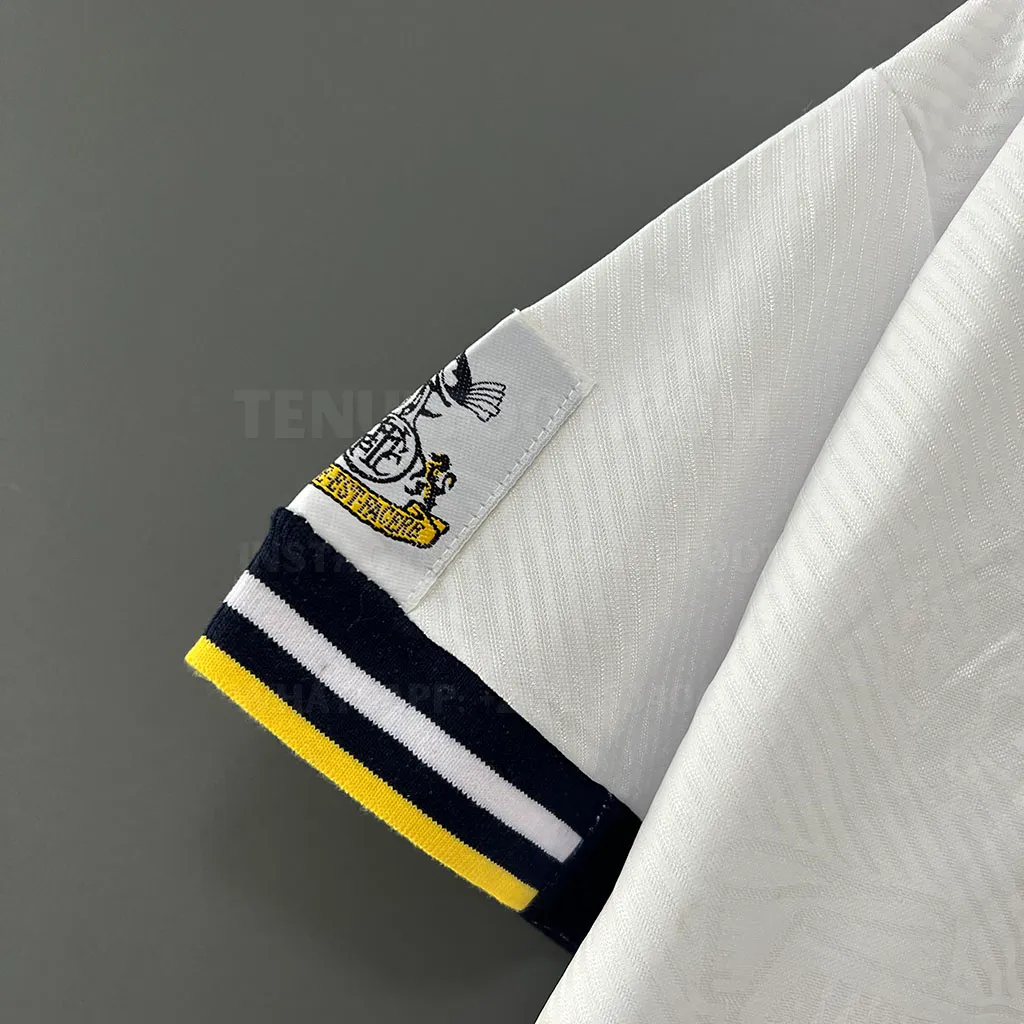 Tottenham Hotspur Retro 93-95 Home (4)