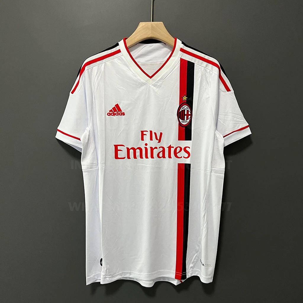 AC Milan Retro 11-12 Away (1)