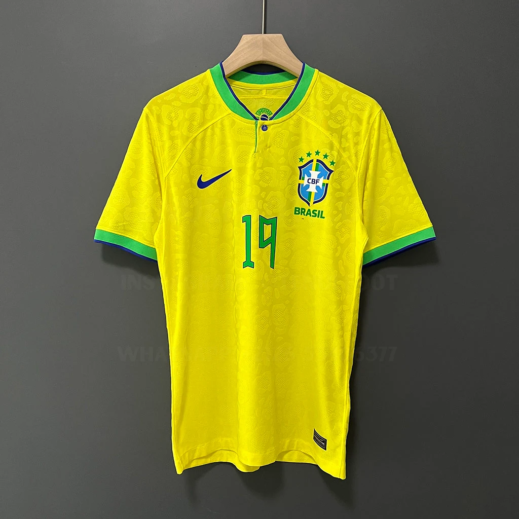 Brazil Home Player Version (1)