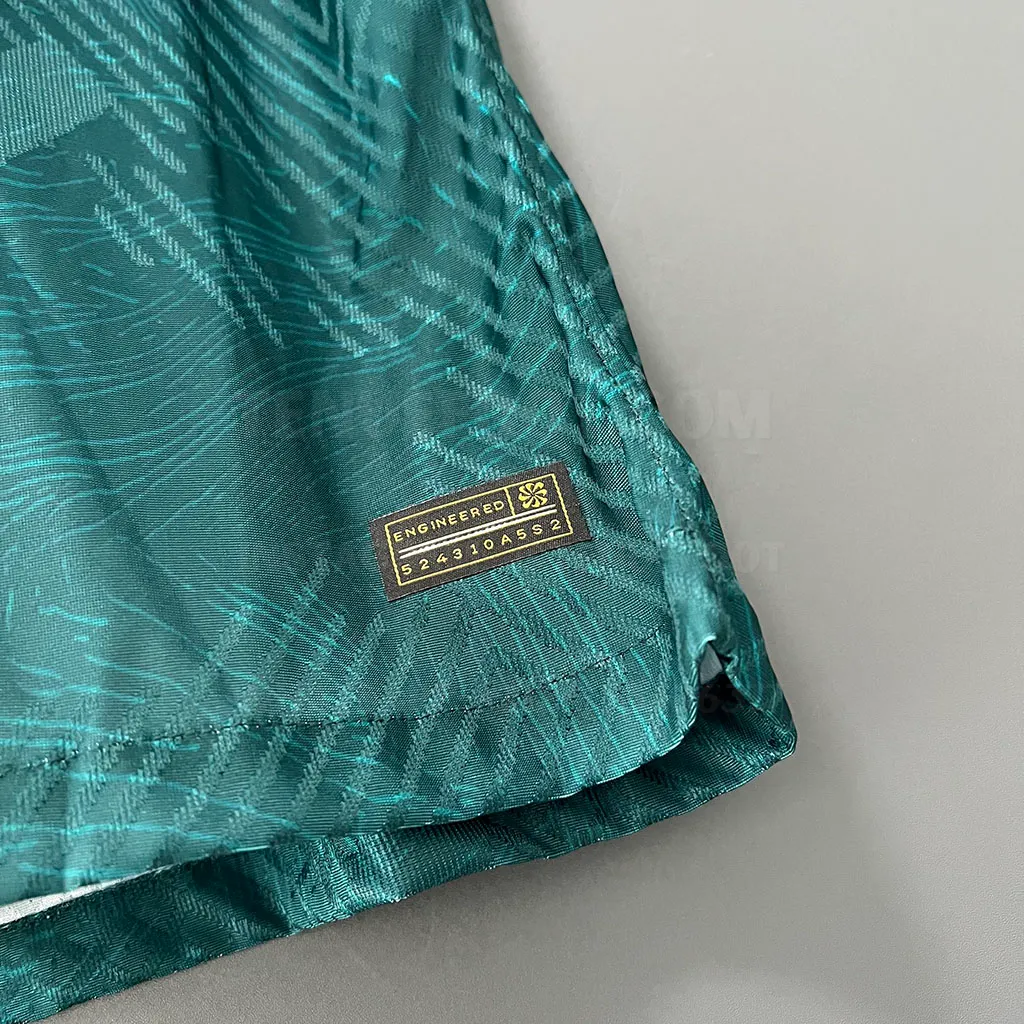 Liverpool Third Player Version (5)