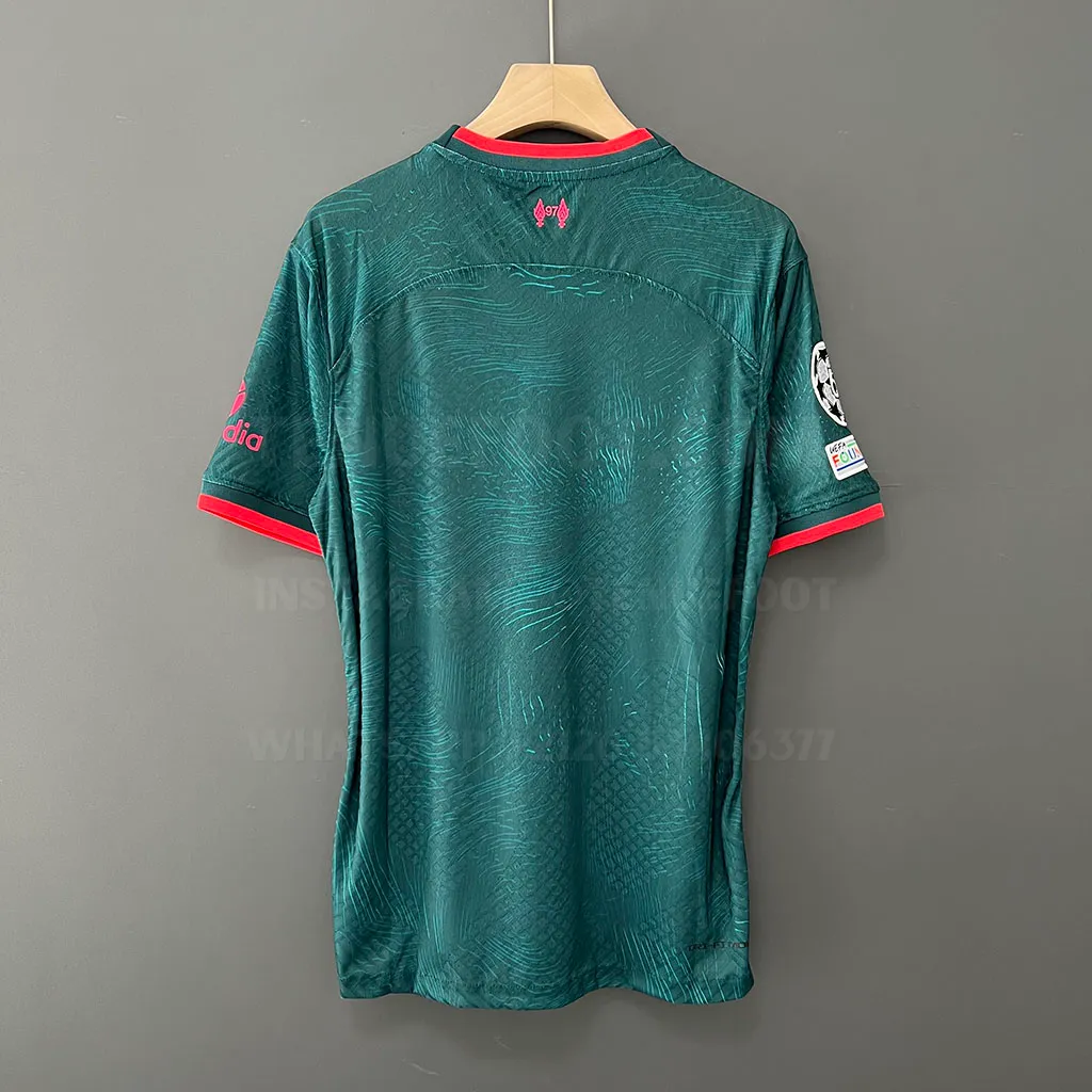 Liverpool Third Player Version (7)