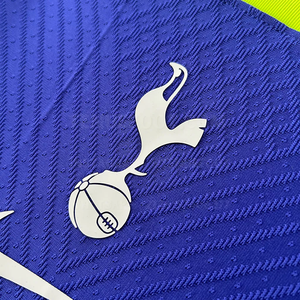 Tottenham Hotspur Away Player Version (2)