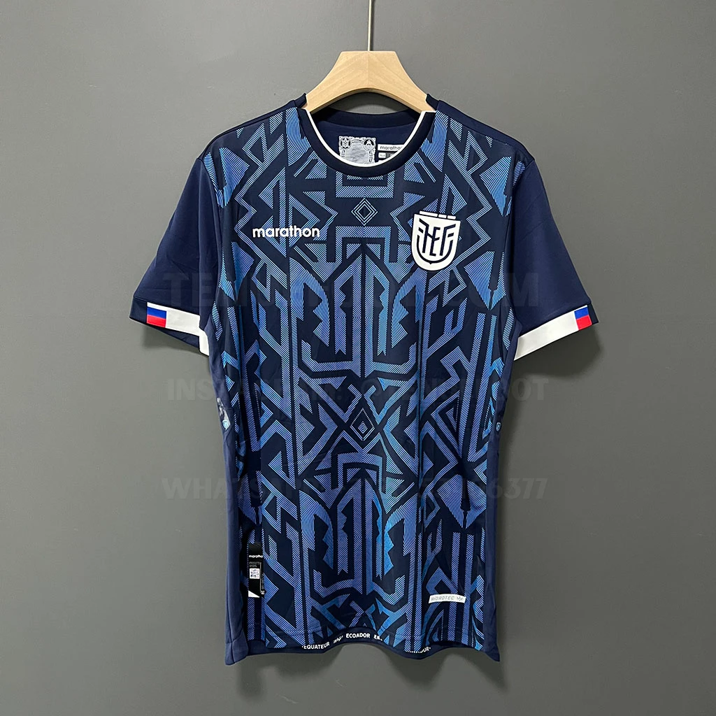 Ecuador Away (1)