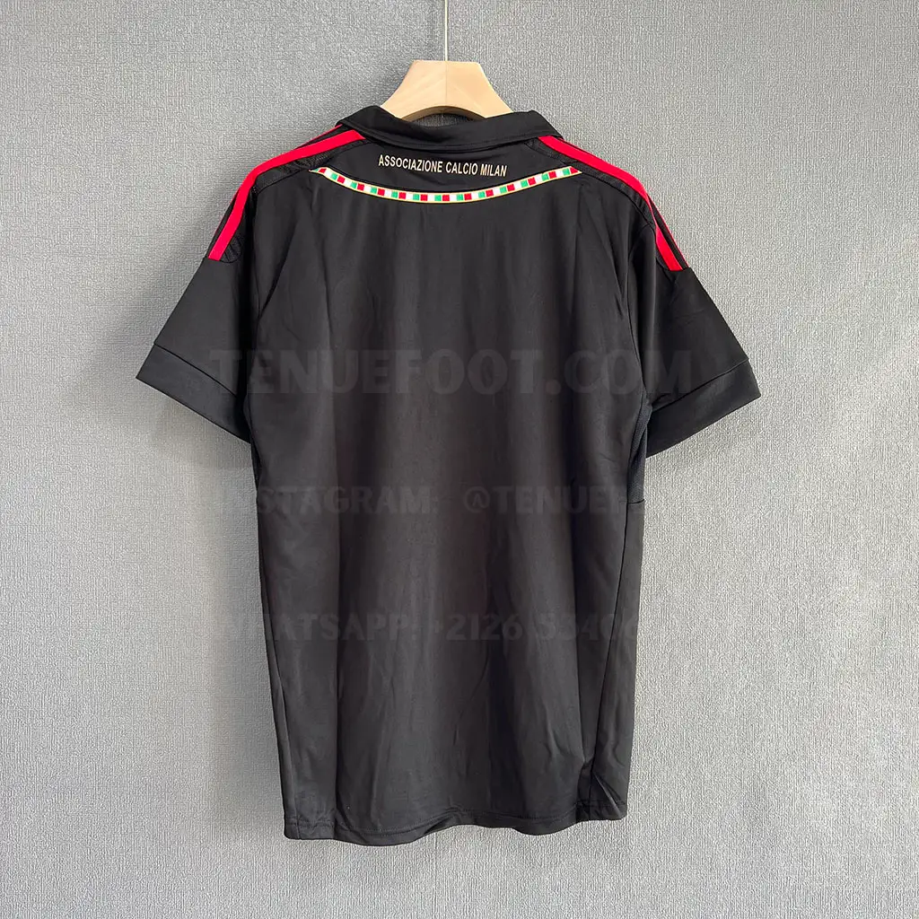 AC Milan Retro 11-12 Third (7)