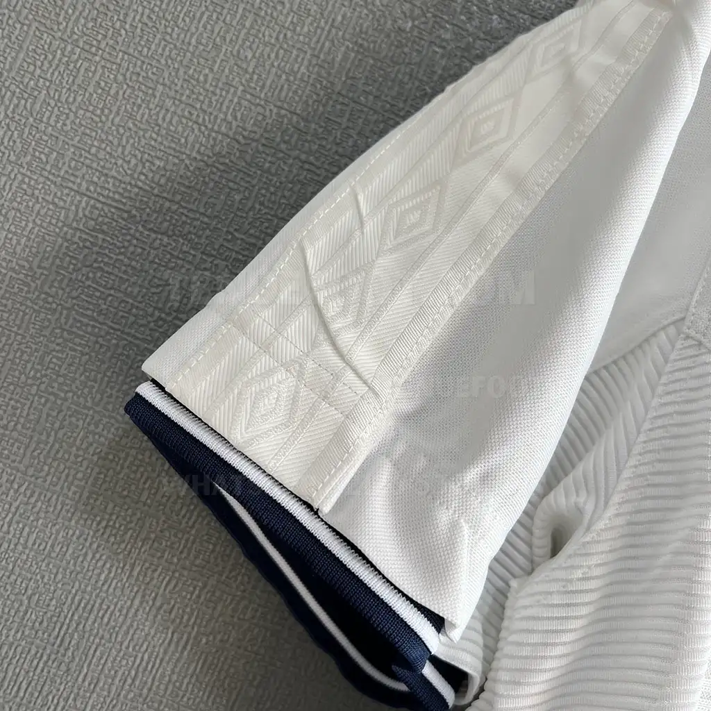 England Retro 00 Home (4)