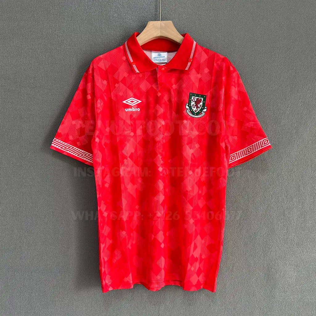 Wales Retro 90-92 Home (1)
