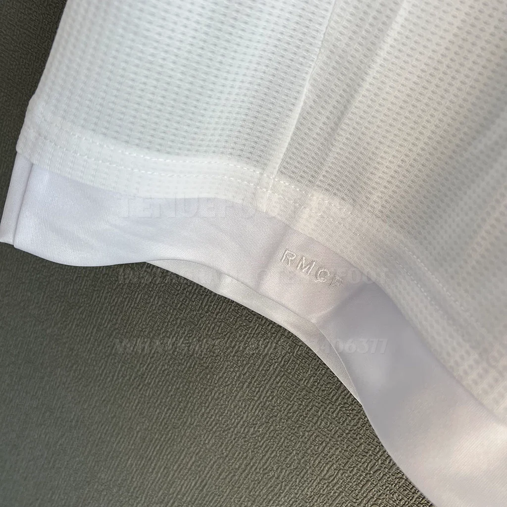 Real Madrid Retro 15-16 Home (5)