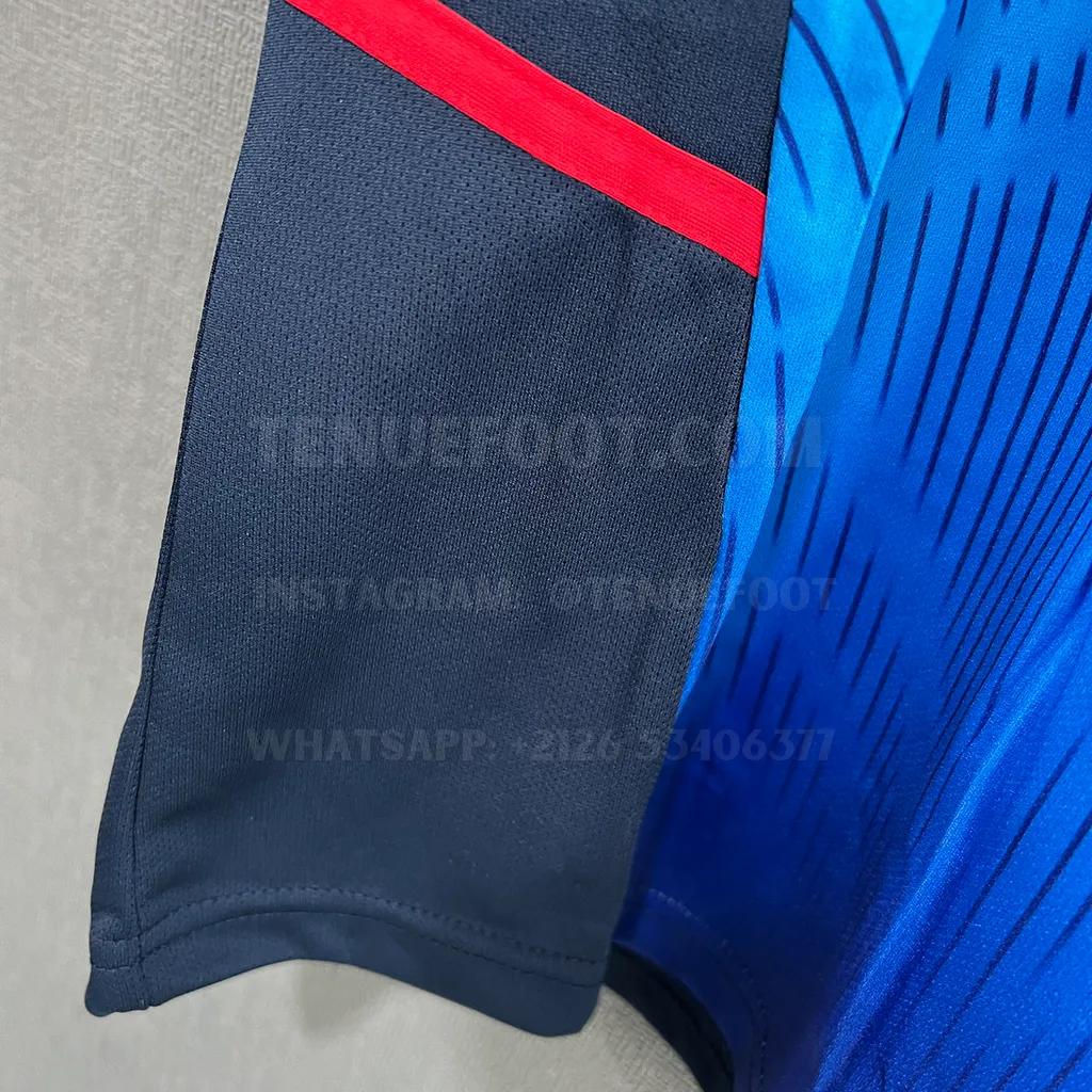 Arsenal Retro 02-04 Away (5)