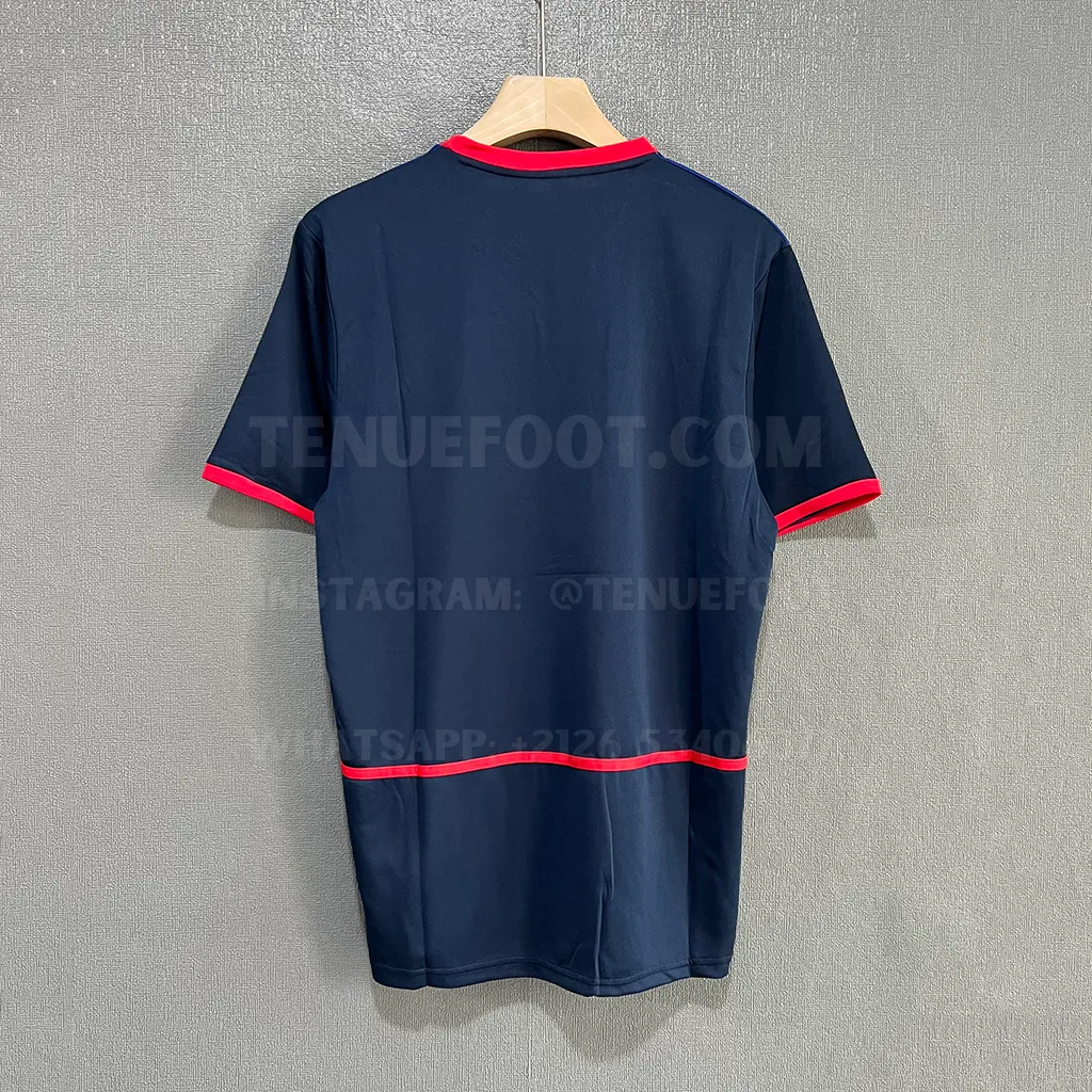 Arsenal Retro 02-04 Away (7)