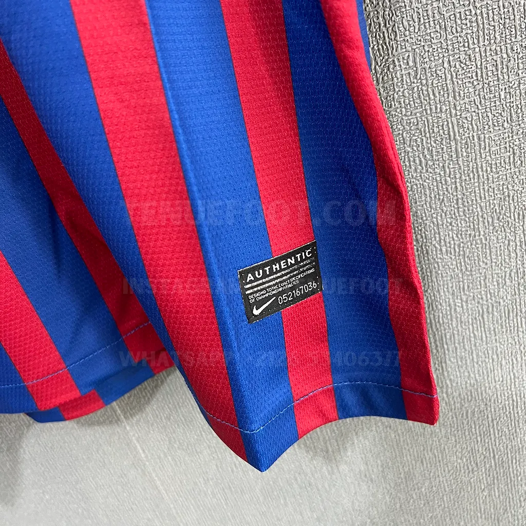 Barcelona Retro 11-12 Home (5)