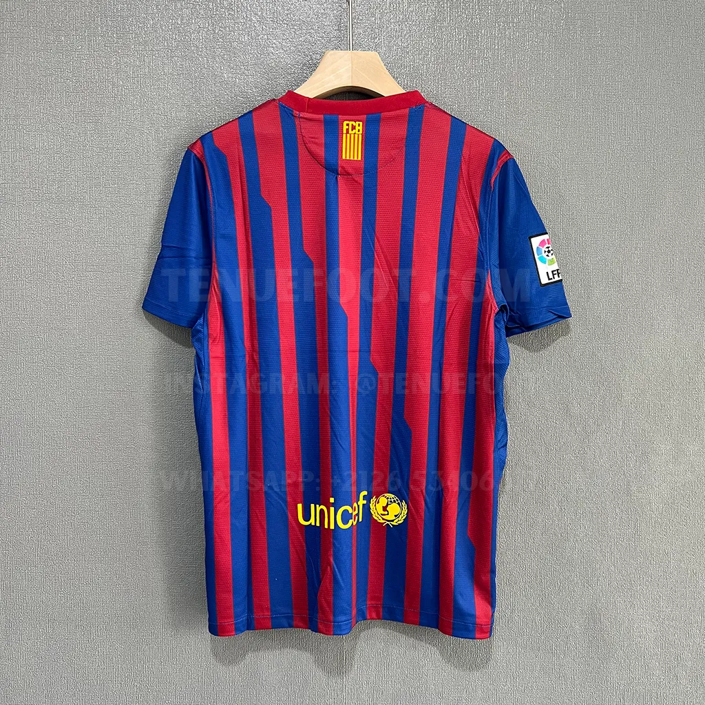Barcelona Retro 11-12 Home (7)