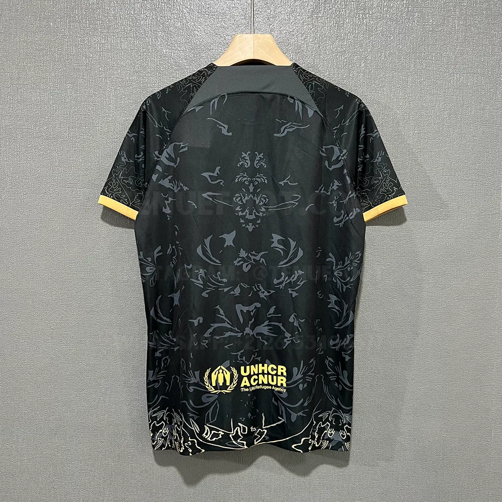 Barcelona Special Gold Black (7)