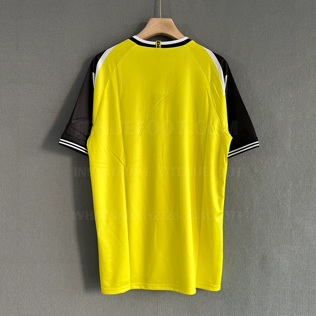 Borussia Dortmund Retro 95-96 Home (7)