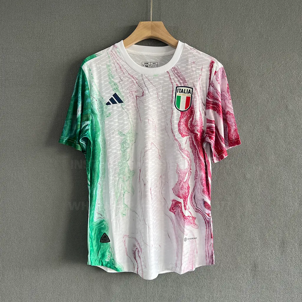 Italy Pre-Match Player Version (1)