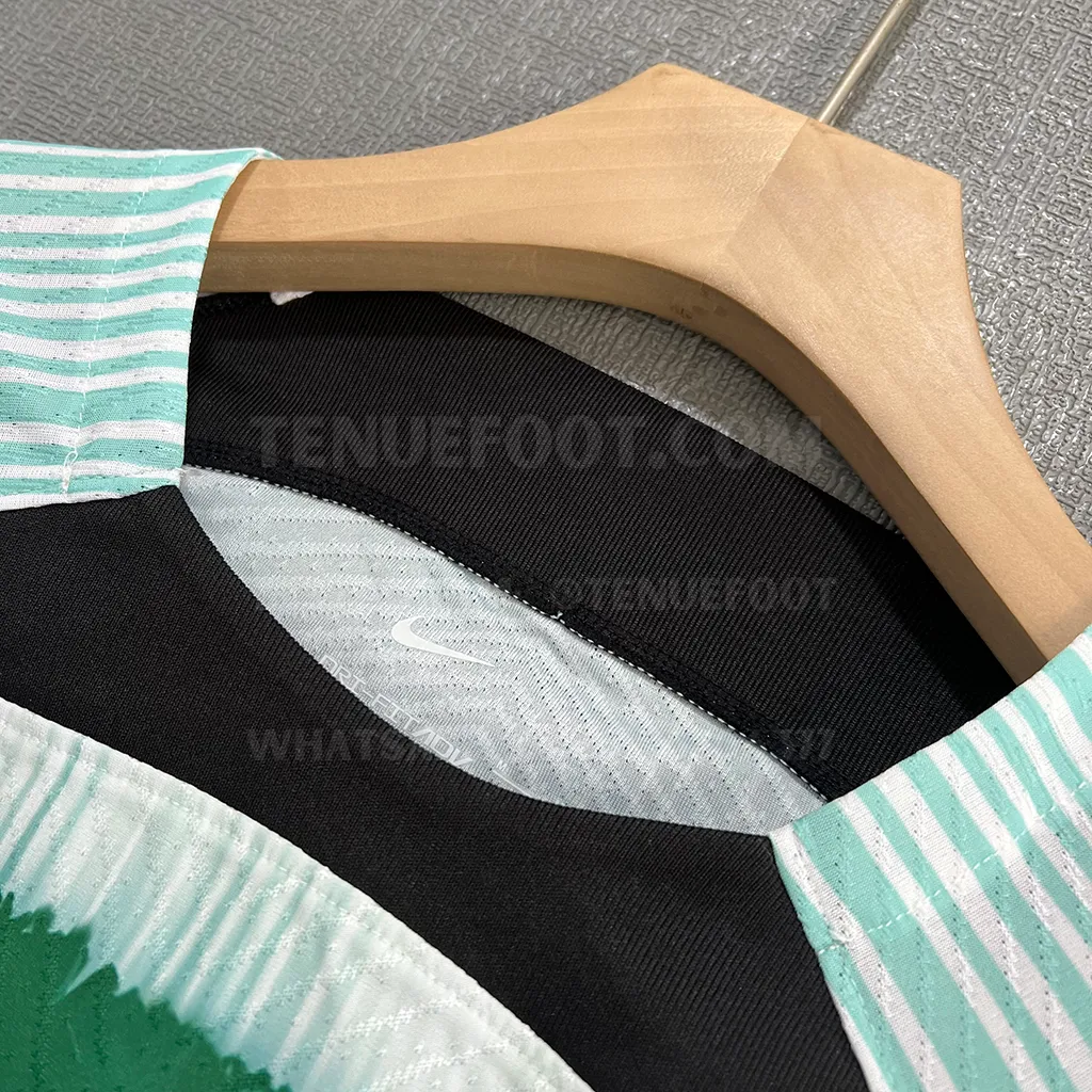 Liverpool Special Green White Player Version (3)