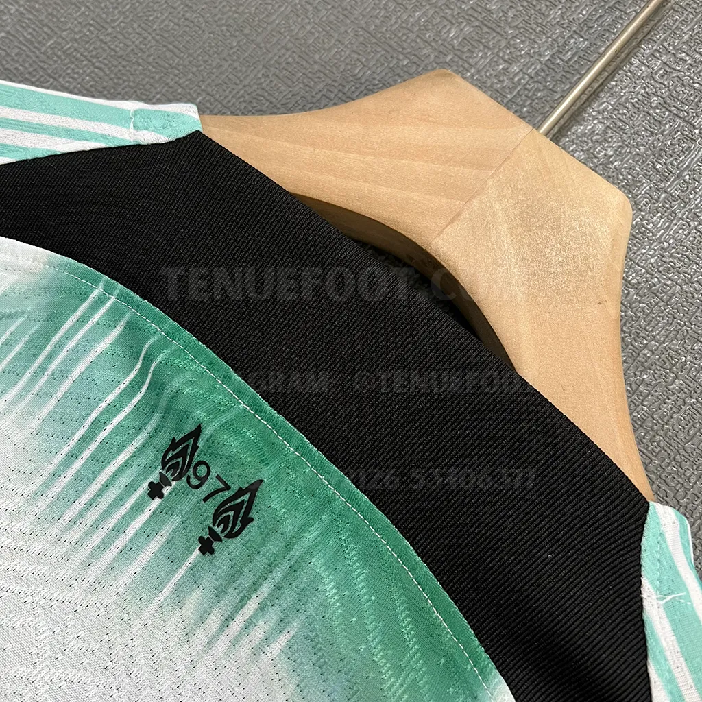 Liverpool Special Green White Player Version (6)
