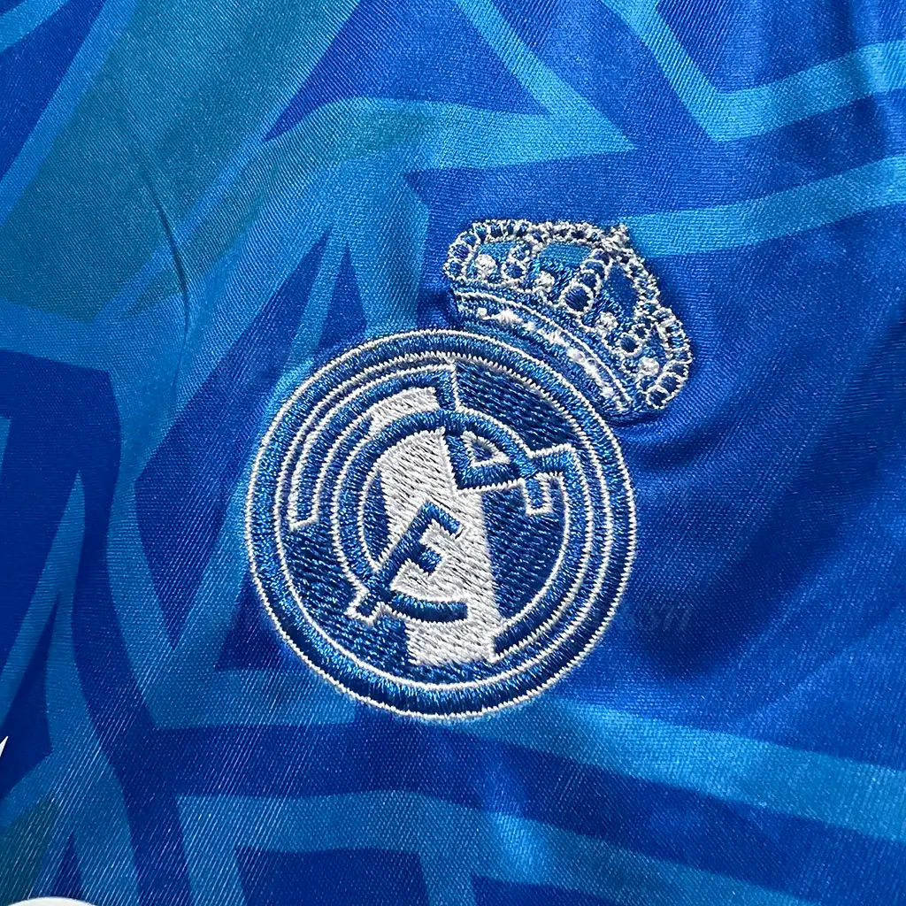 Real Madrid GK Blue (2)