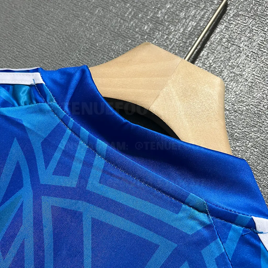 Real Madrid GK Blue (6)