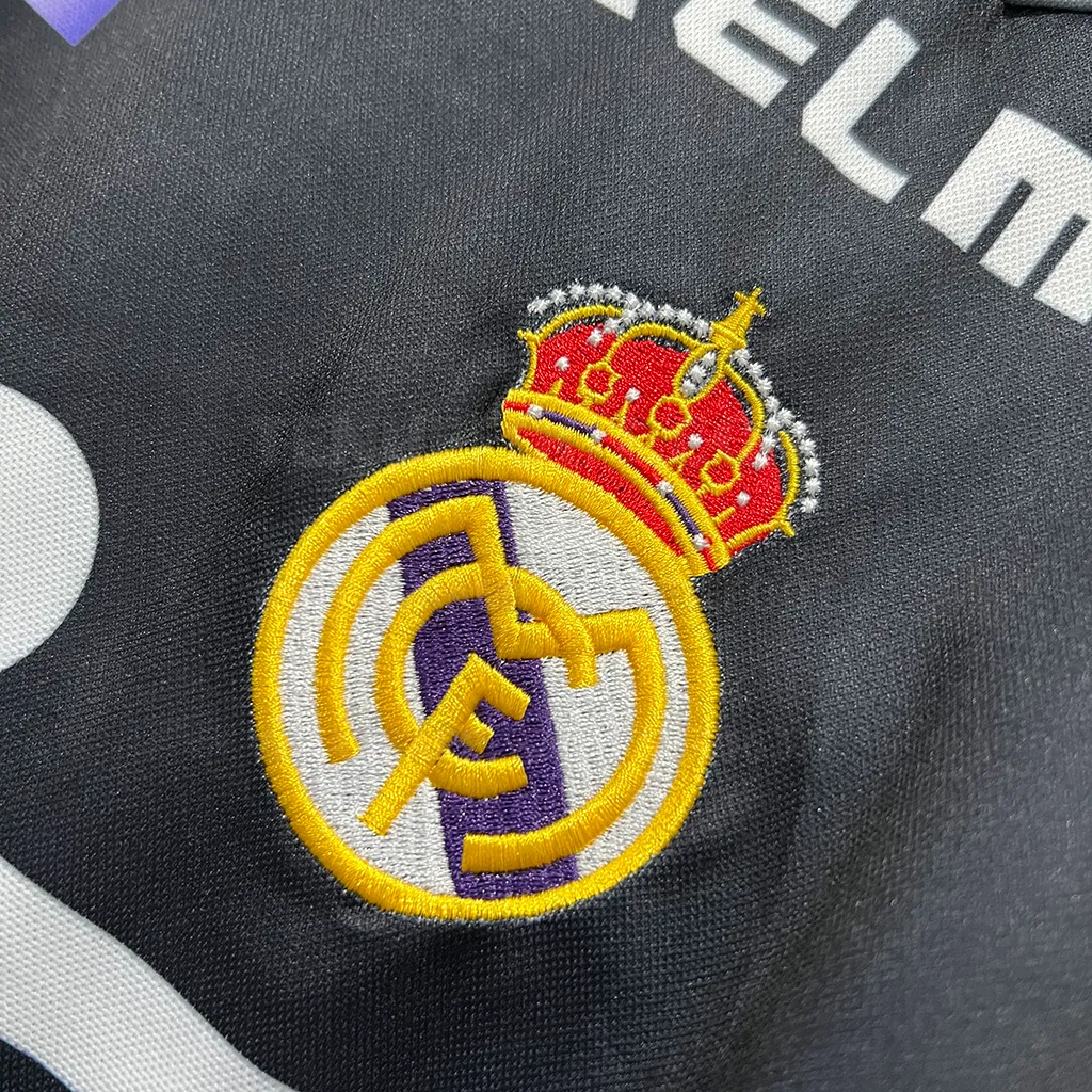 Real Madrid Retro 97-98 Third (2)