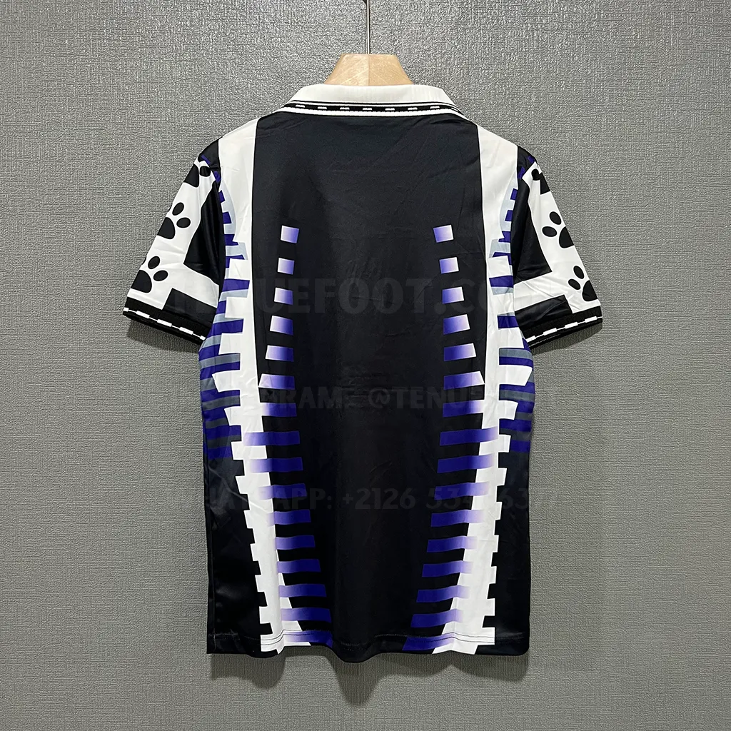 Real Madrid Retro 97-98 Third (7)