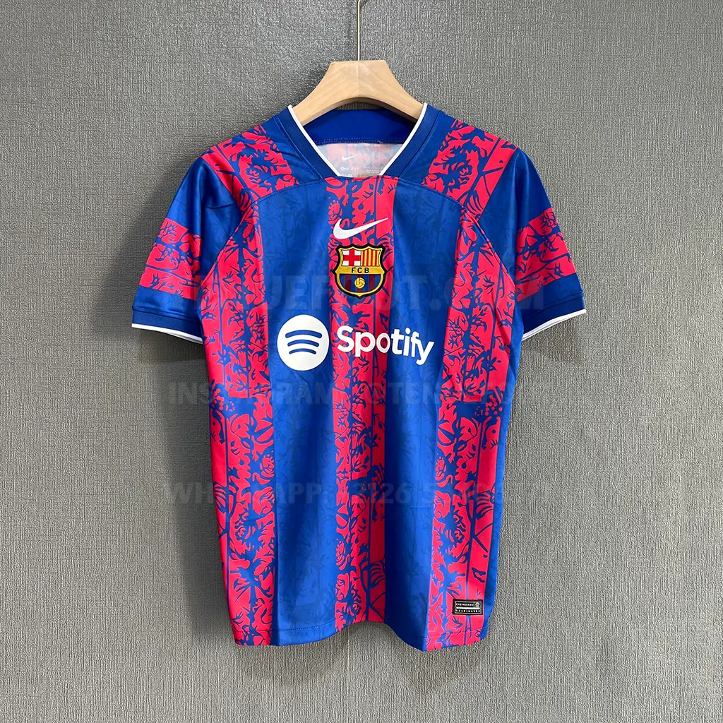 Barcelona Concept Blue Red (1)