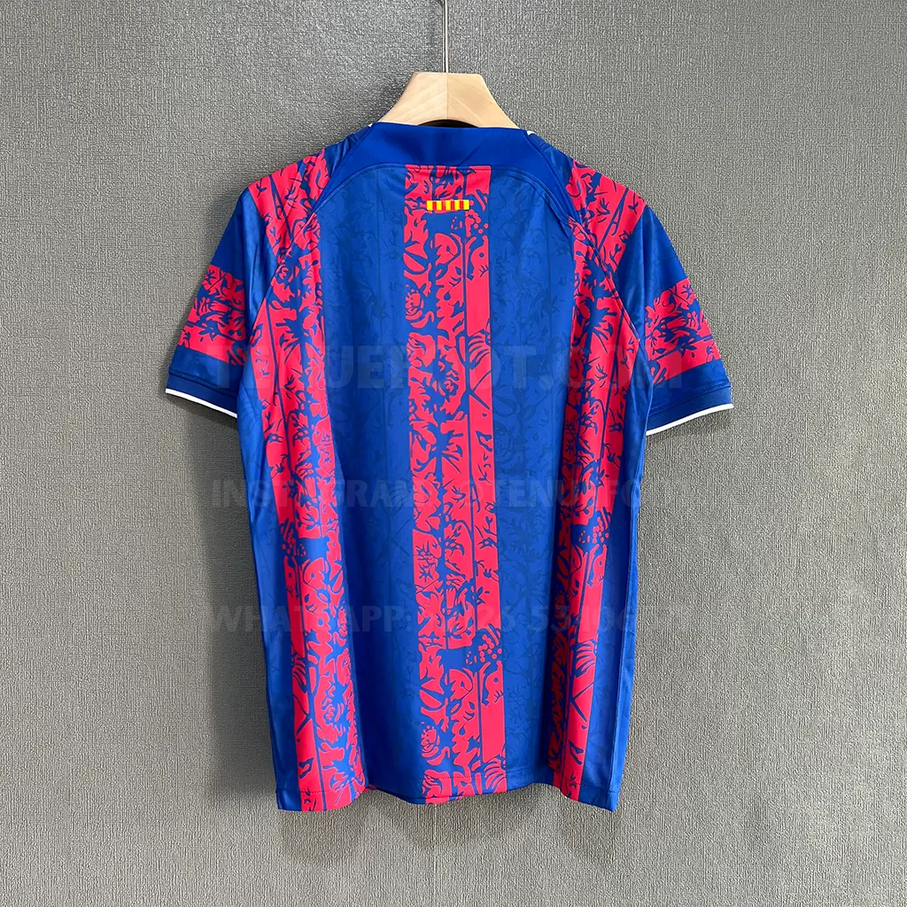 Barcelona Concept Blue Red (7)
