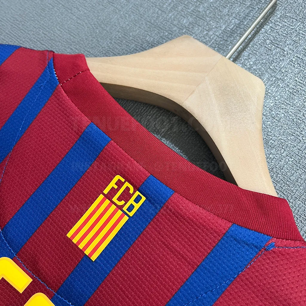 Barcelona Retro 11-12 Home (6)