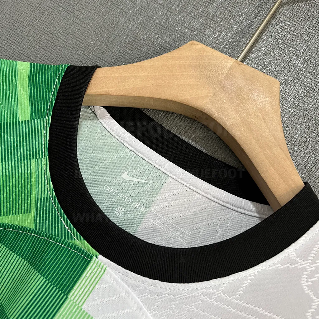 Liverpool Away Player Version (3)