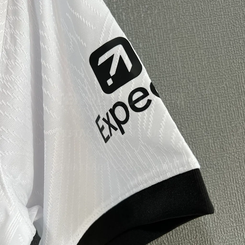 Liverpool Away Player Version (4)