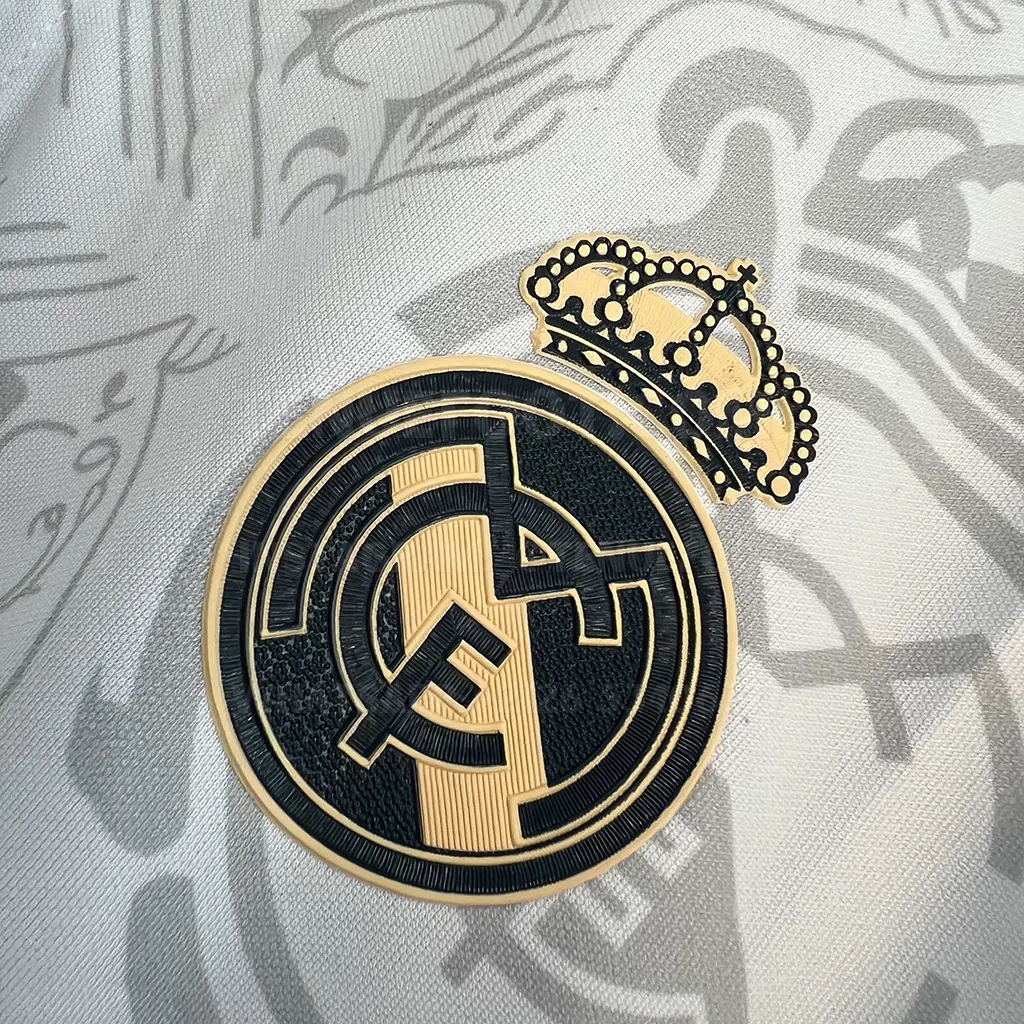 Real Madrid Concept White (2)