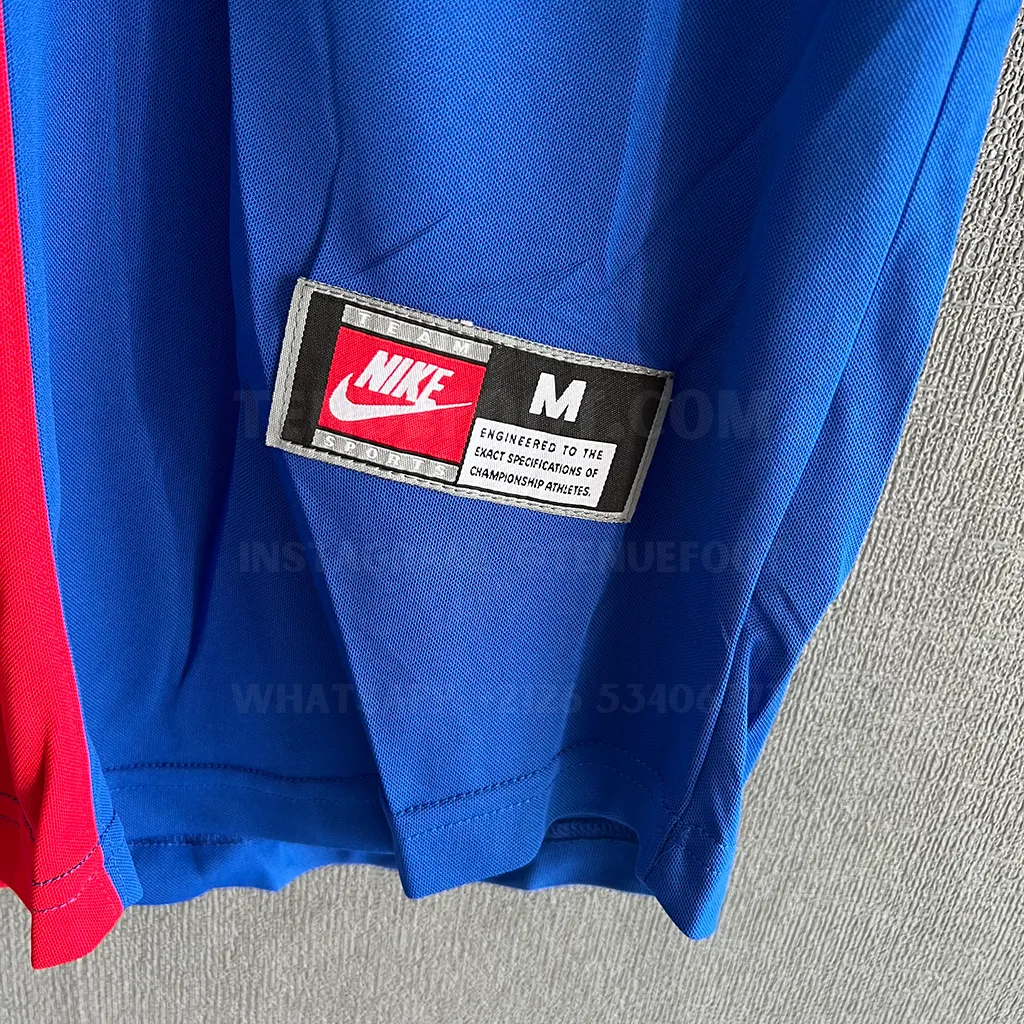 Barcelona Retro 99-00 Home (5)