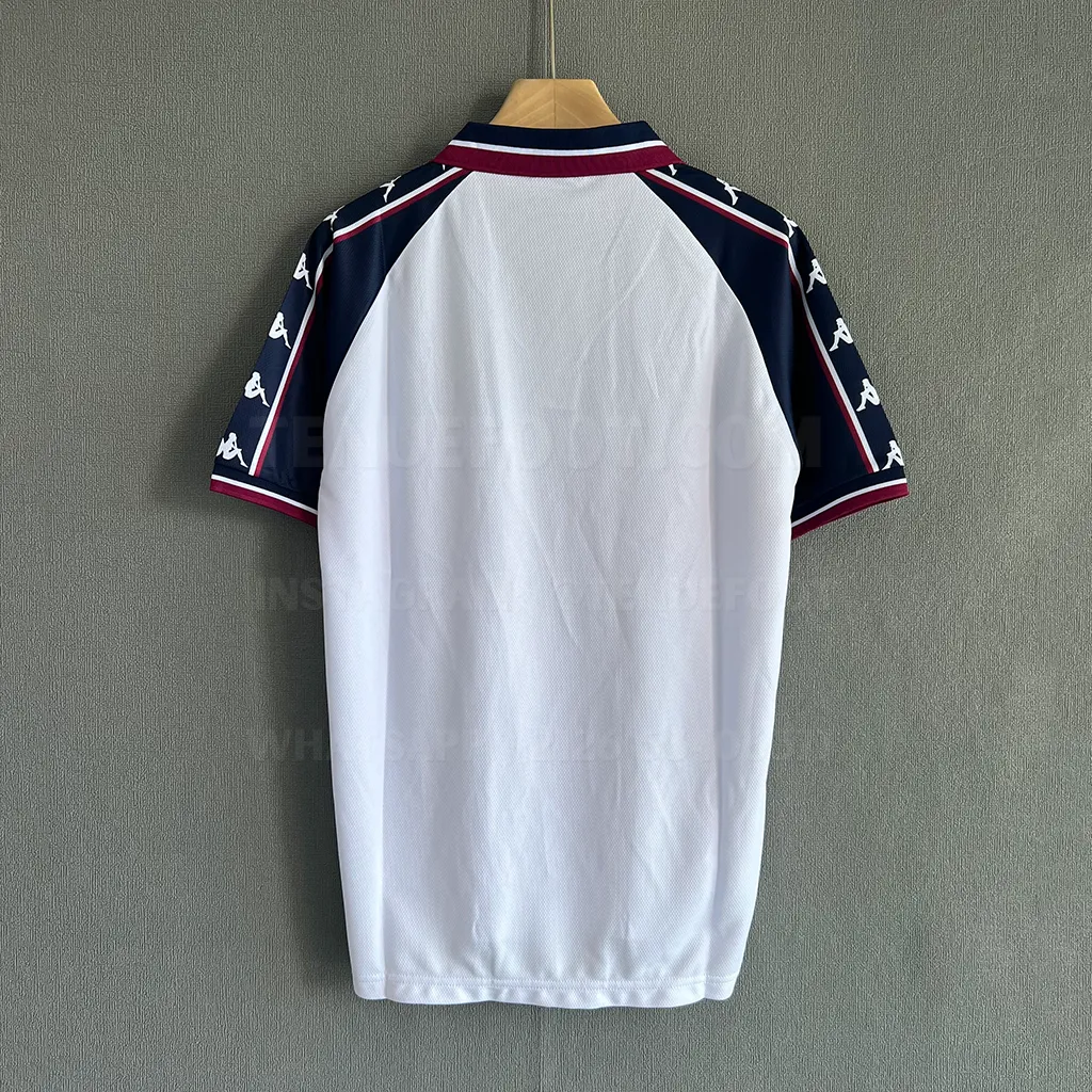 Man City Retro 97-98 Away (7)