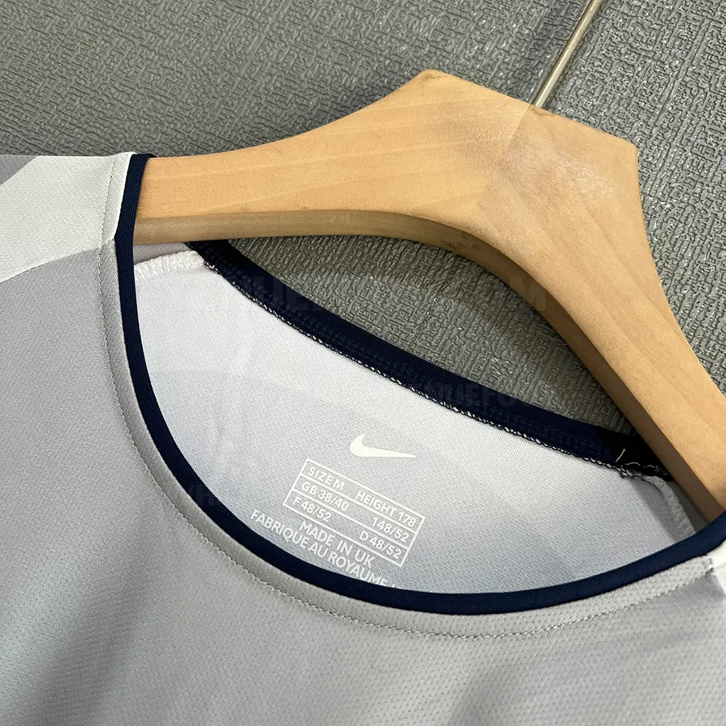 PSG Retro 01-02 Away (3)