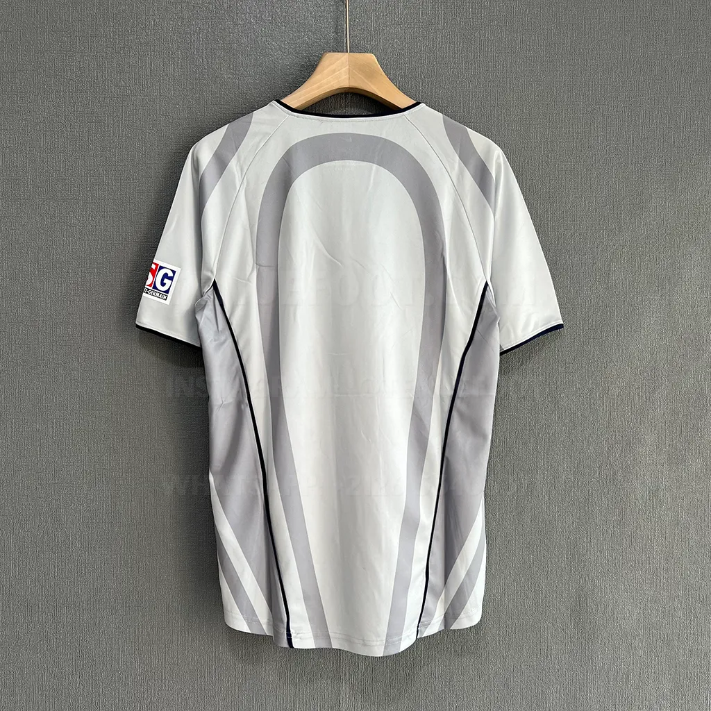 PSG Retro 01-02 Away (7)