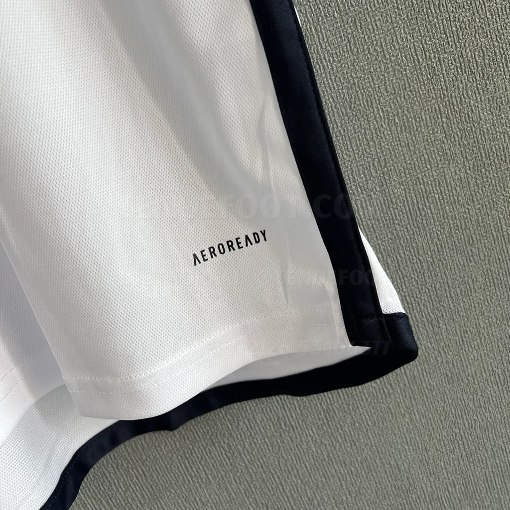 Real Madrid Home (5)