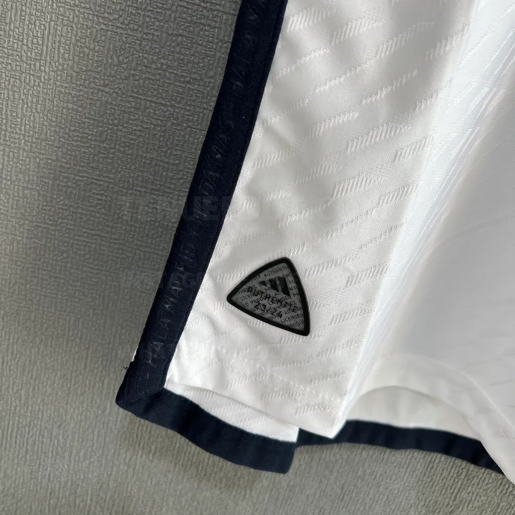 Real Madrid Home Player Version (5)