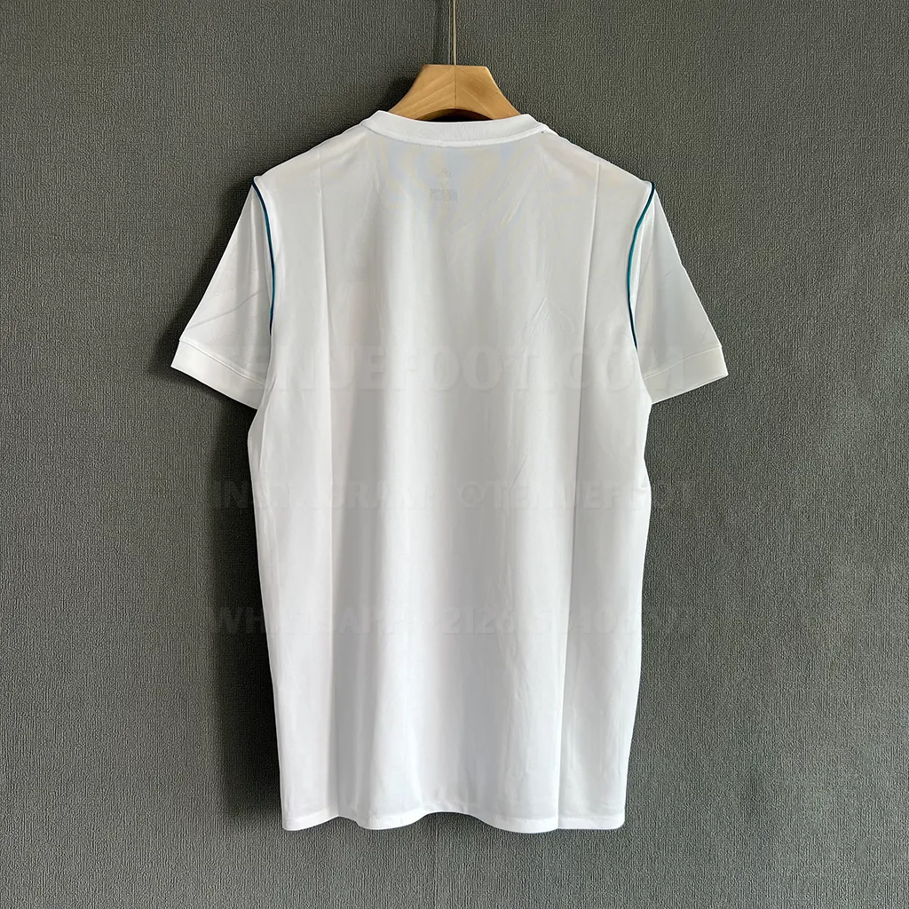 Real Madrid Retro 17-18 Home (7)