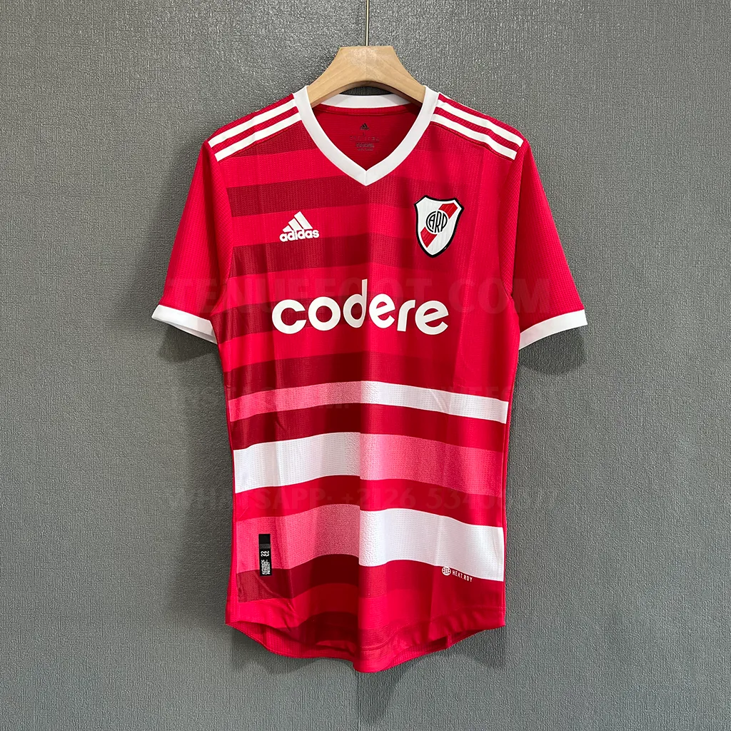 River Plate Away Player Version (1)