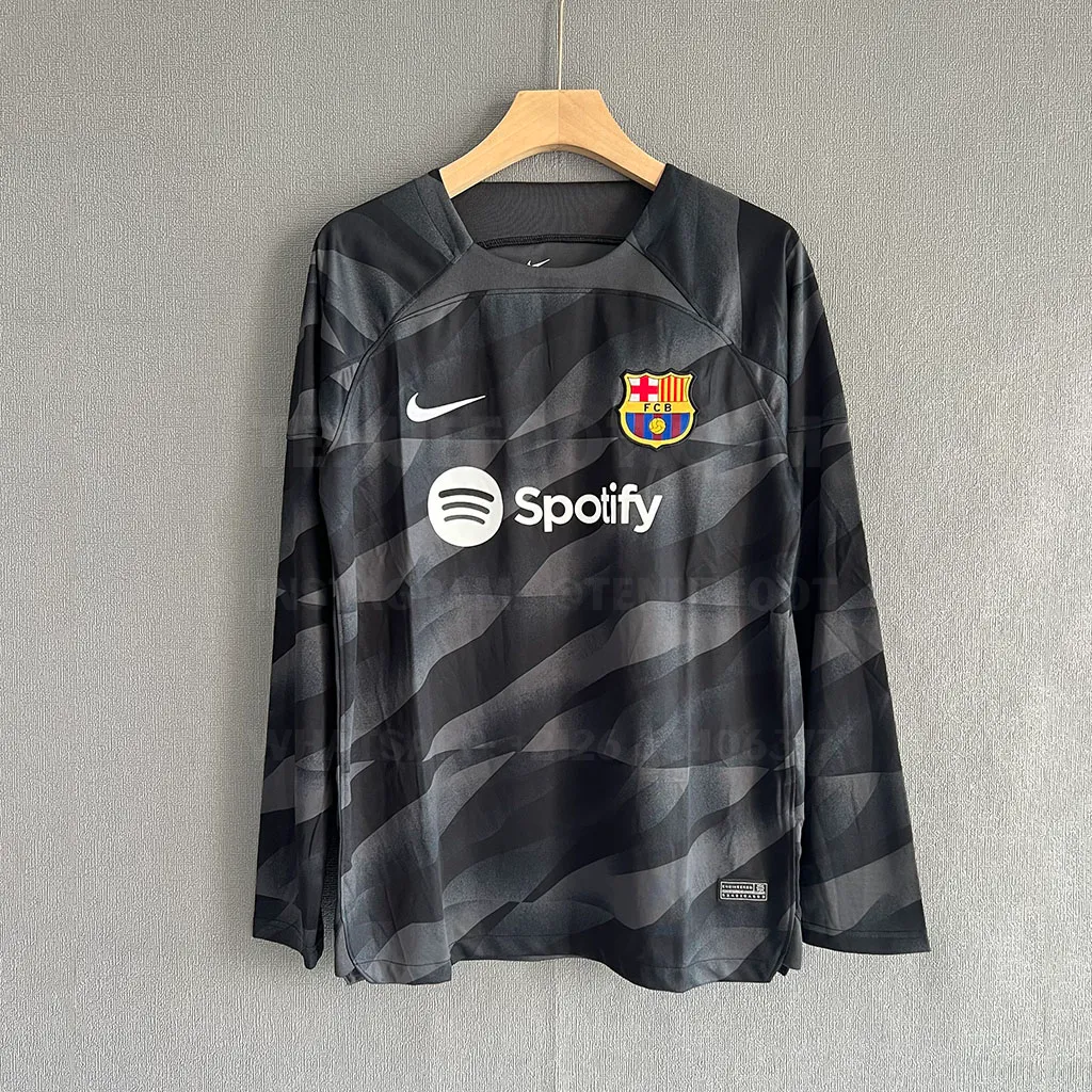 Barcelona GK Black LS (1)