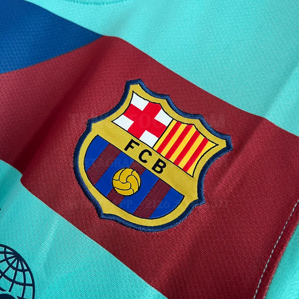 Barcelona Retro 10-11 Away (2)