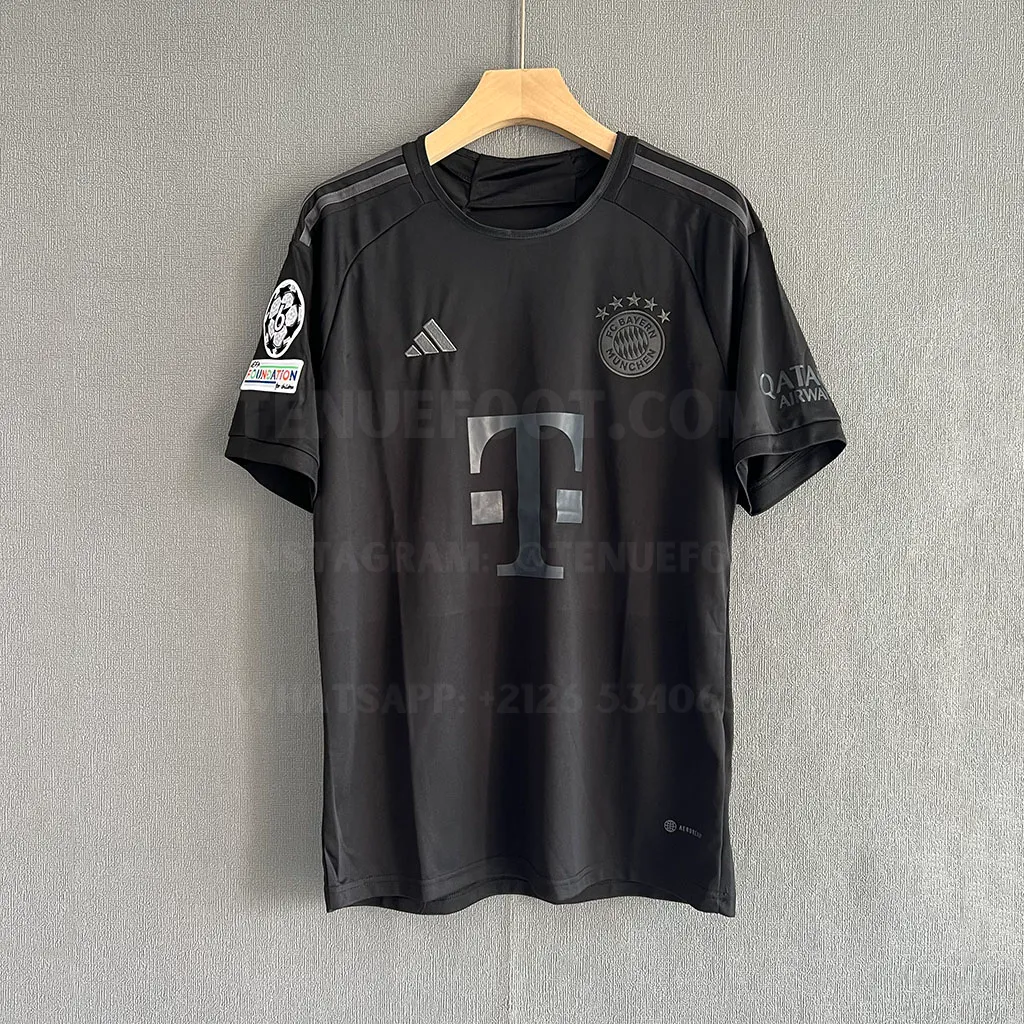 Bayern Munich All Black (1)