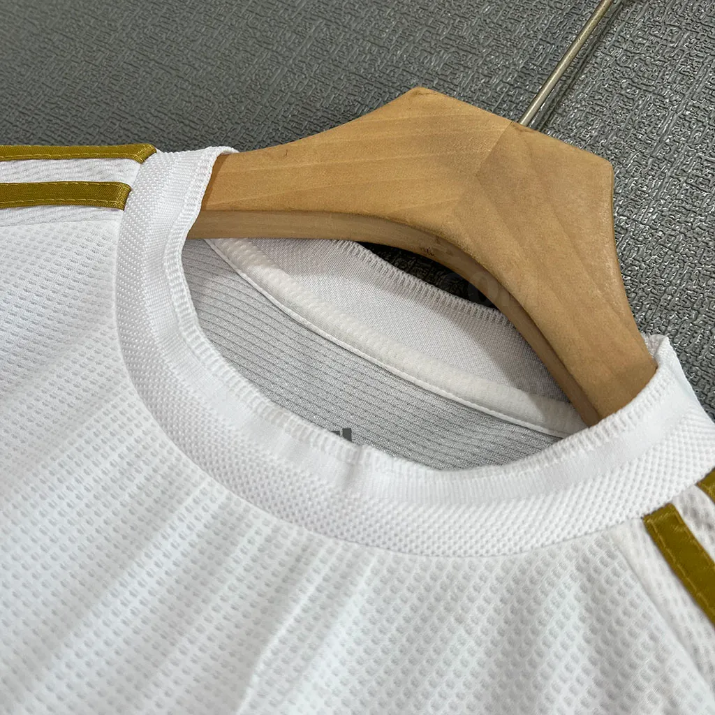 Italy 125th Player Version (3)