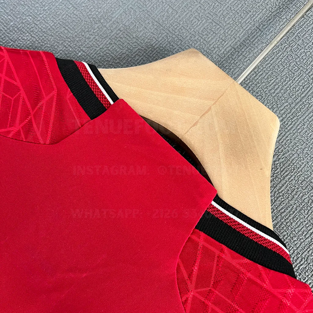 Man Utd Home Player Version (6)