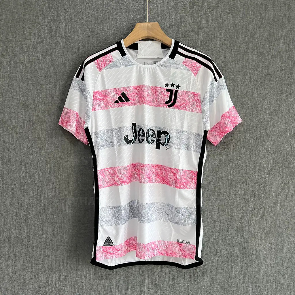 Juventus Away Player Version (1)