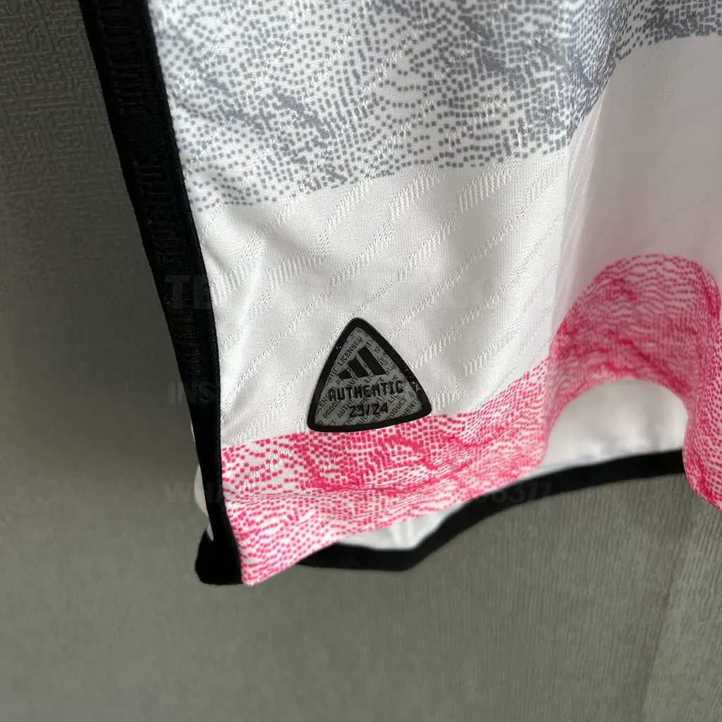 Juventus Away Player Version (5)