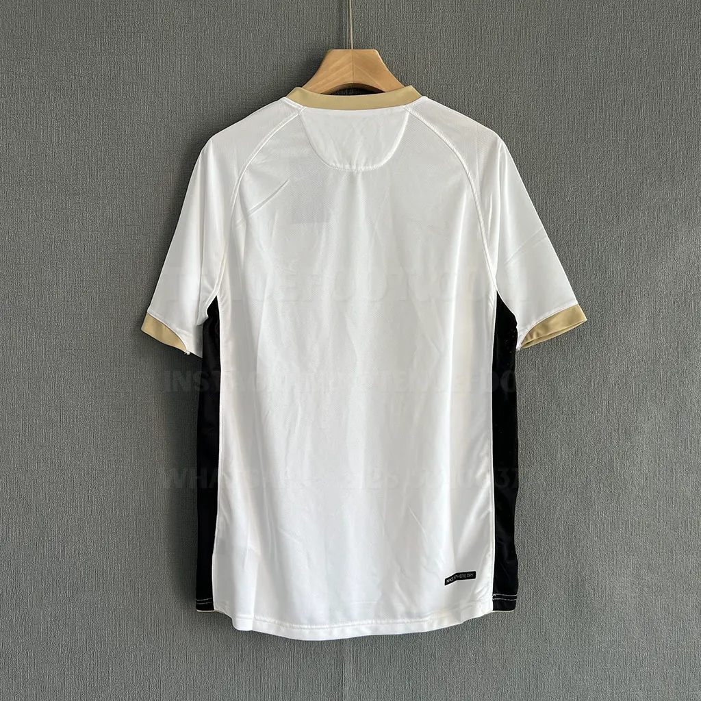 Man Utd Retro 06-07 Away (7)