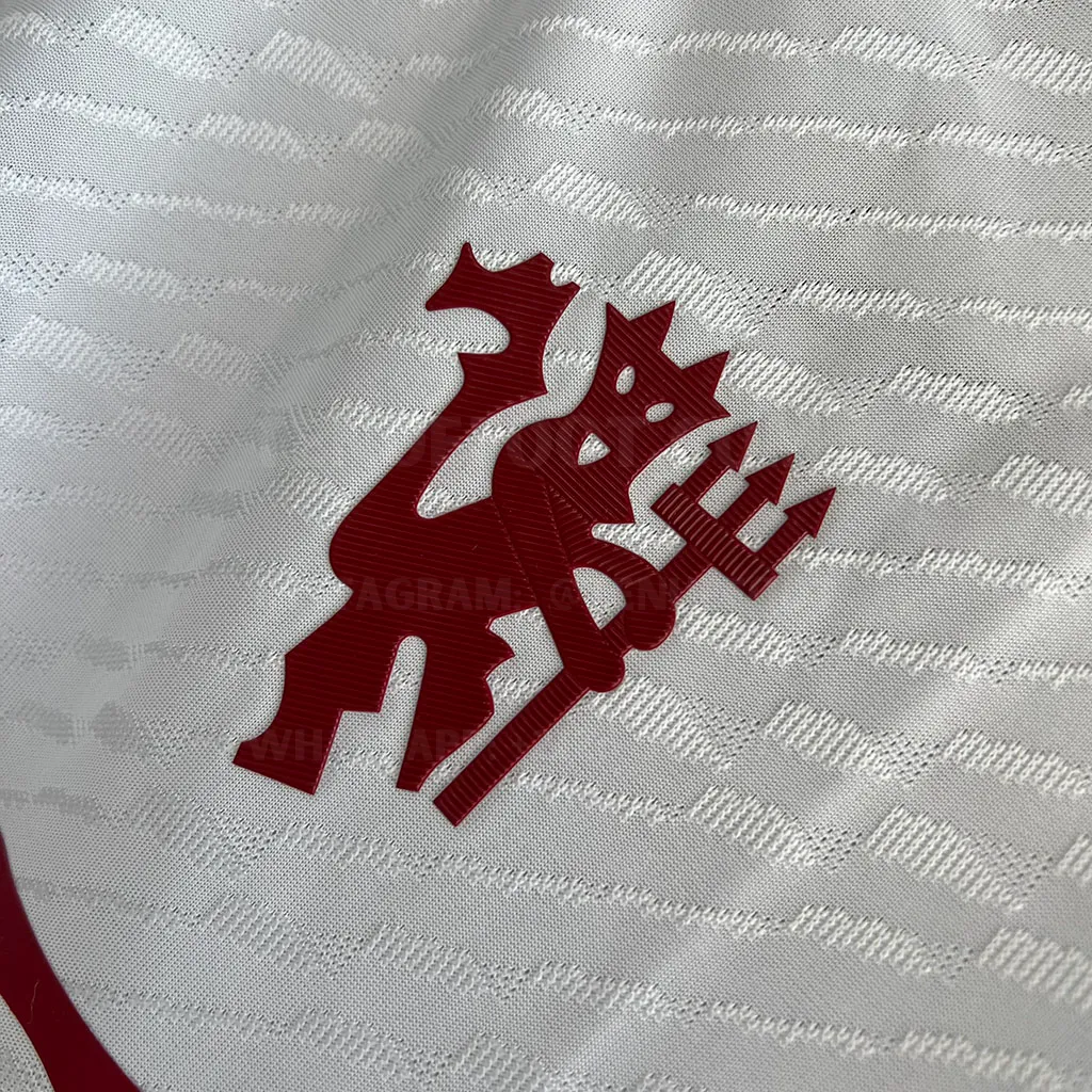 Man Utd Third Player Version (2)