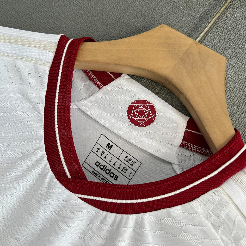 Man Utd Third Player Version (3)